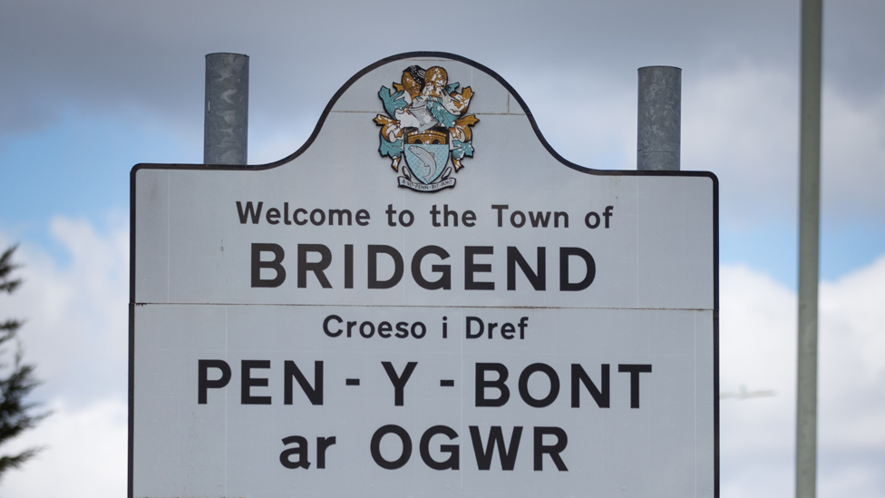 What do the Bridgend suicides teach us about best practices in suicide&nbsp;reporting?